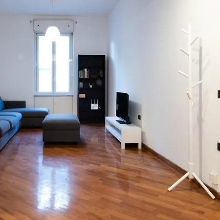 Stylish Brera Apartman
